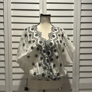 Zara NWT Oversized Embroidered Top with elastic bottom.